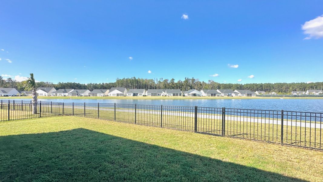 Community amenities in , Summerville (Image 32). Community amenities in , Summerville (Image 32).