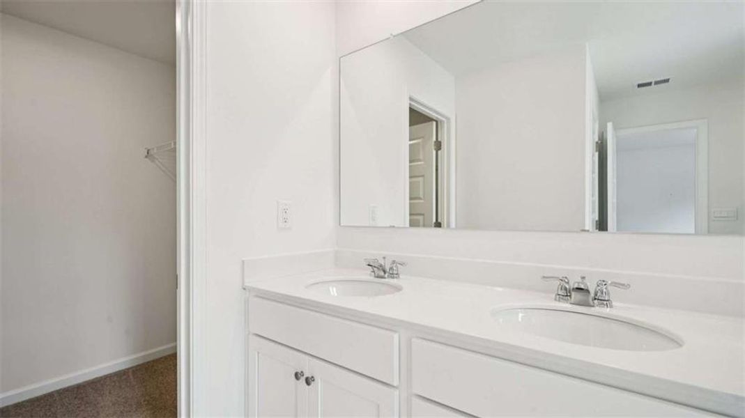 Close-up of interior finishes inside a home in Sherwood Manor, College Park (Image 12).