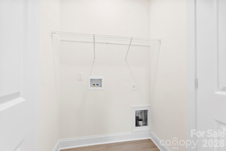 Primary walk in closet