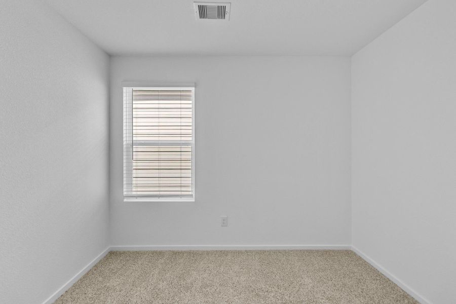 Spacious, unfurnished interior of a new home in Legacy Park, Houston (Image 19).