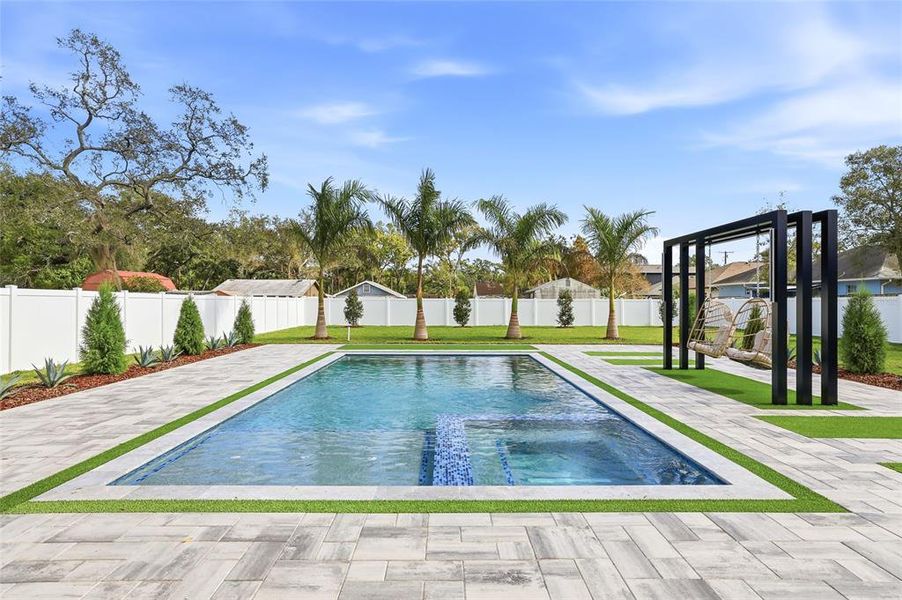 Community amenities in , Tampa (Image 75).