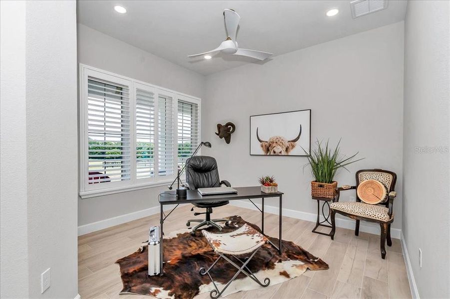 Furnished interior view inside a new home in , Citra (Image 15).