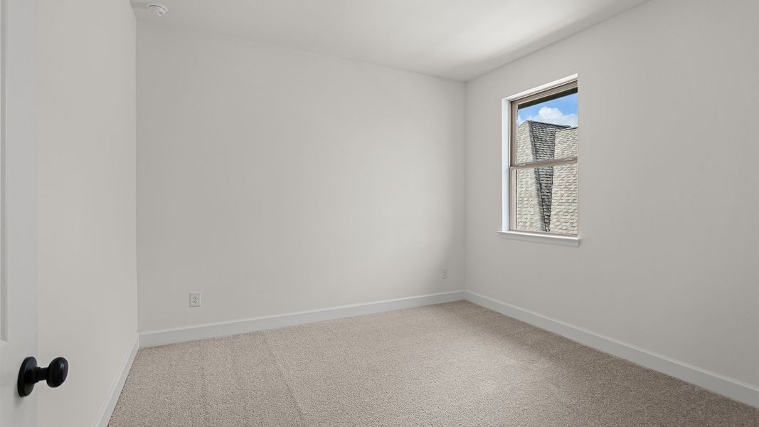 Spacious, unfurnished interior of a new home in Legacy, League City (Image 17).