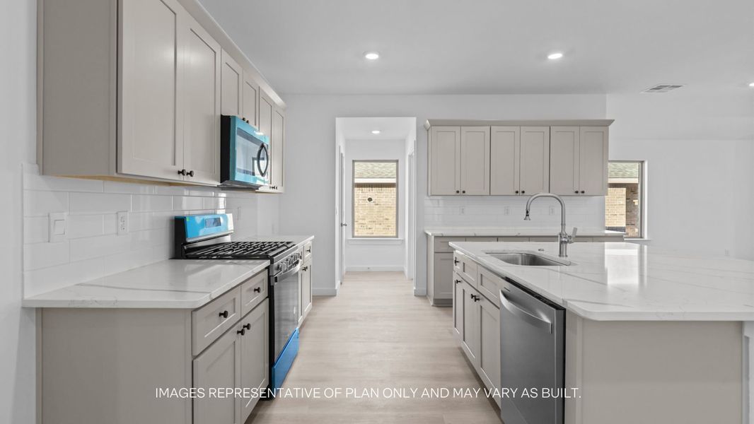 Furnished interior view inside a new home in Allen Farms, Lubbock (Image 4).