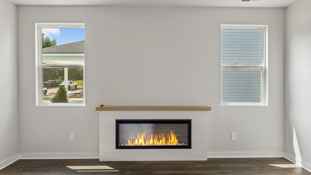 Spacious, unfurnished interior of a new home in Reserve at Hickory Ridge, Columbia (Image 43).