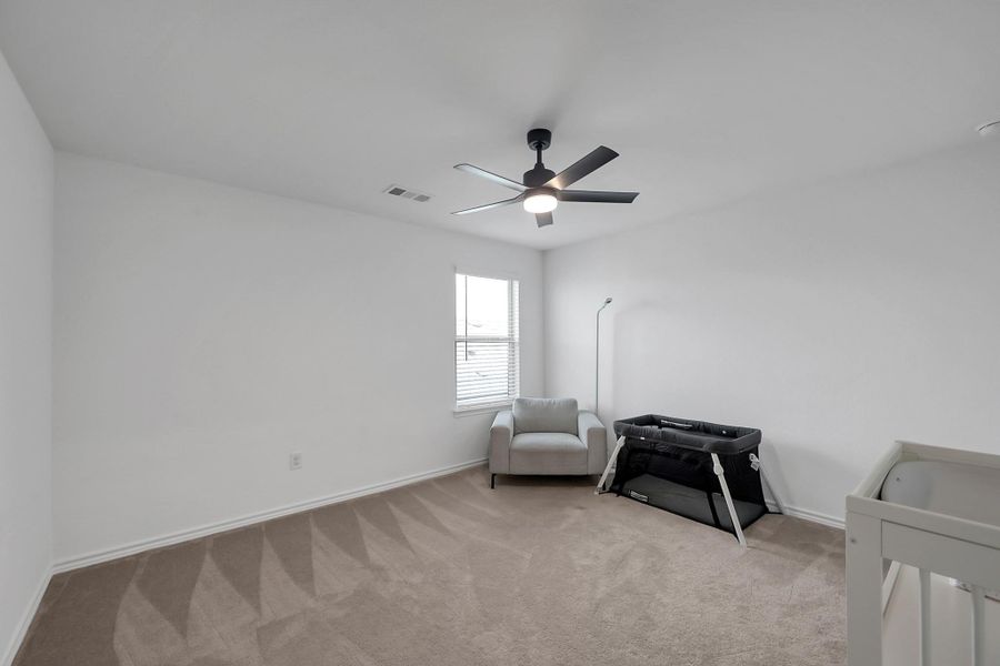 Image 40 of a home in Mavera.