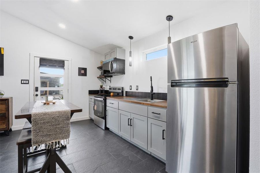 Furnished interior view inside a new home in , Granbury (Image 31).