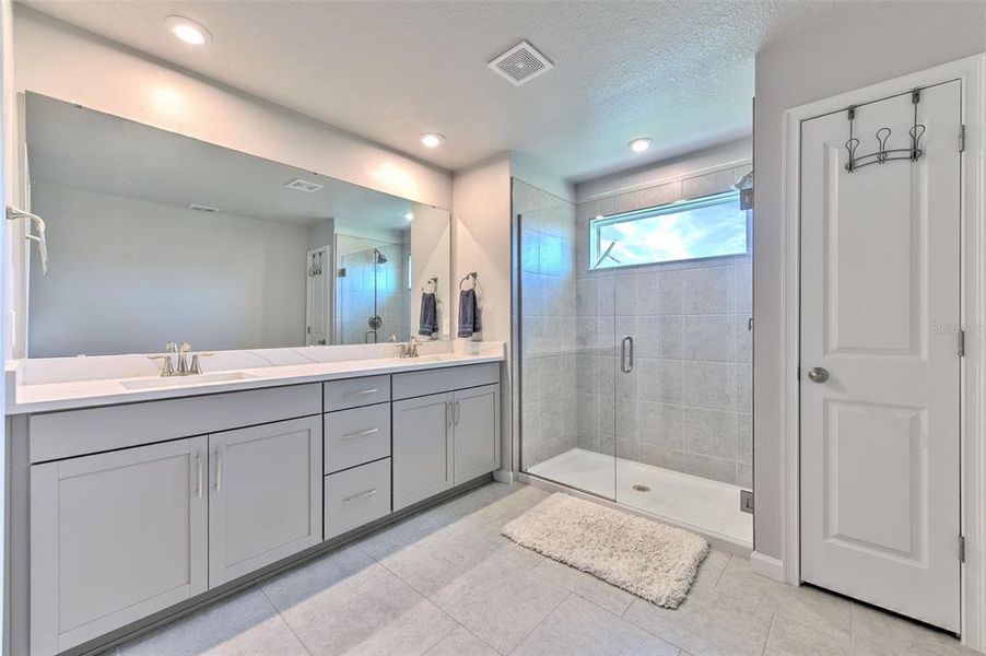 Furnished interior view inside a new home in Bloomingdale Townes, Brandon (Image 34).