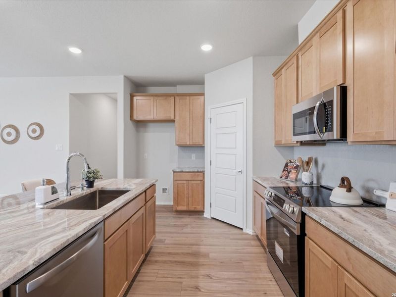 Furnished interior view inside a new home in Agave, San Antonio (Image 8).