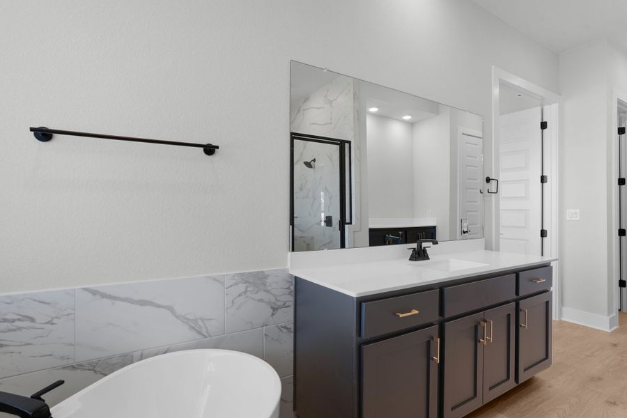Furnished interior view inside a new home in Berry Creek Highlands, Georgetown (Image 6).