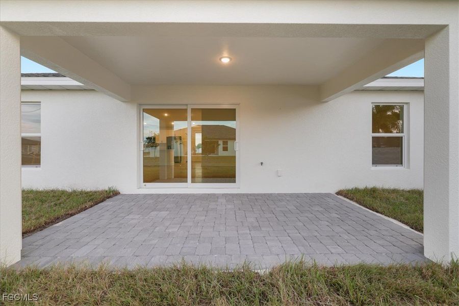 Exterior details and patio area of a home in Cape Coral, Cape Coral (Image 3). Exterior details and patio area of a home in Cape Coral, Cape Coral (Image 3).
