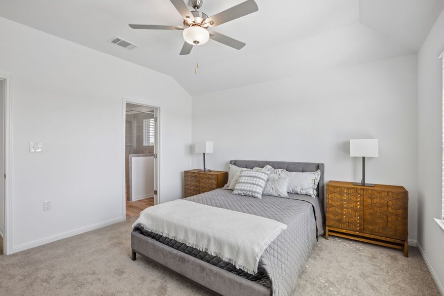 Furnished interior view inside a new home in Lisso, Pflugerville (Image 19).