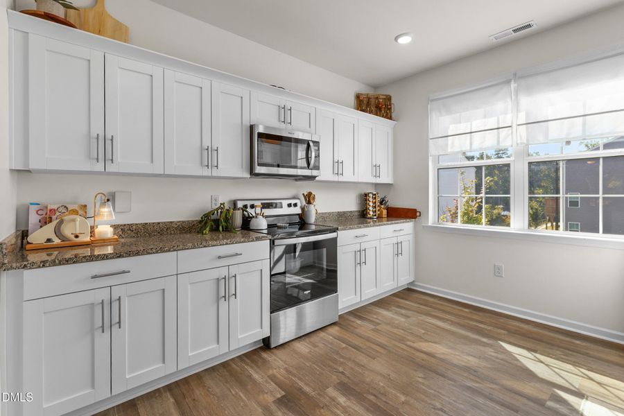 4109 Trevino 17 DeLynda Cook