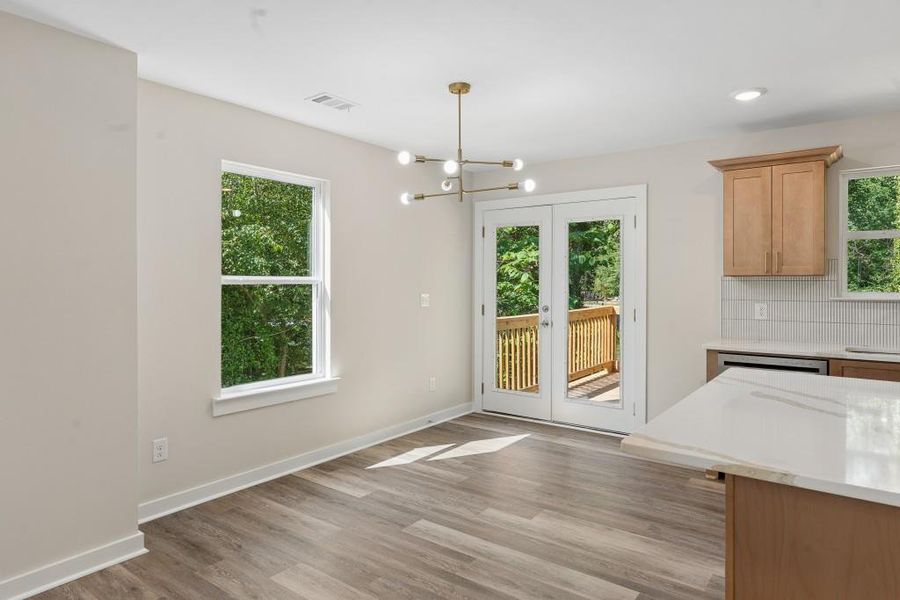 Spacious, unfurnished interior of a new home in , Gainesville (Image 26).