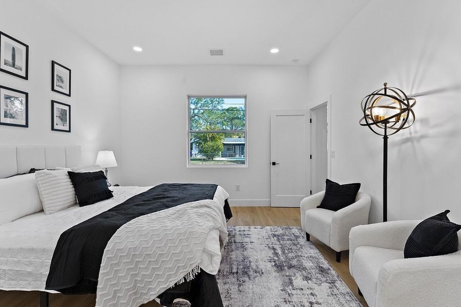 Furnished interior view inside a new home in , Vero Beach (Image 15).