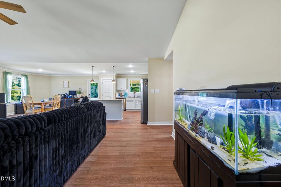 4 -122 wilderness trl, interior