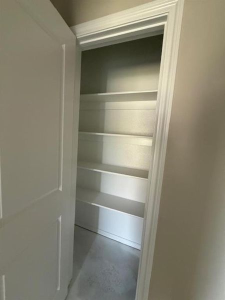 Image 17 of a home in .