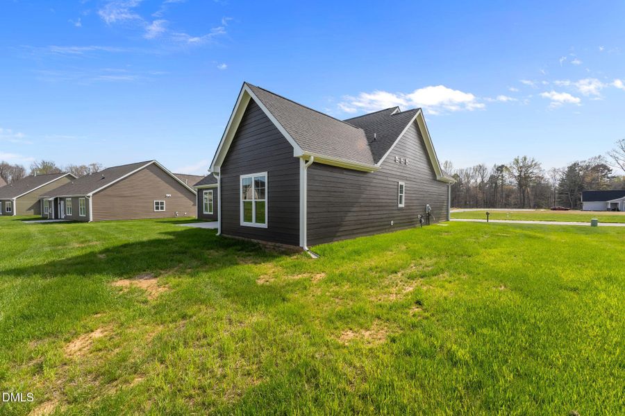 50-web-or-mls-ROB01608