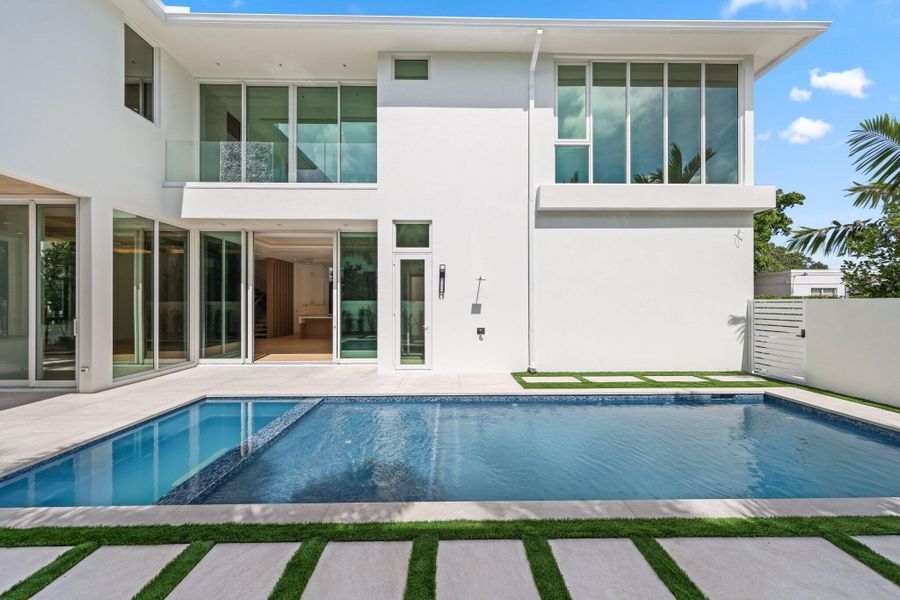 Exterior details and patio area of a home in , Delray Beach (Image 3). Exterior details and patio area of a home in , Delray Beach (Image 3).