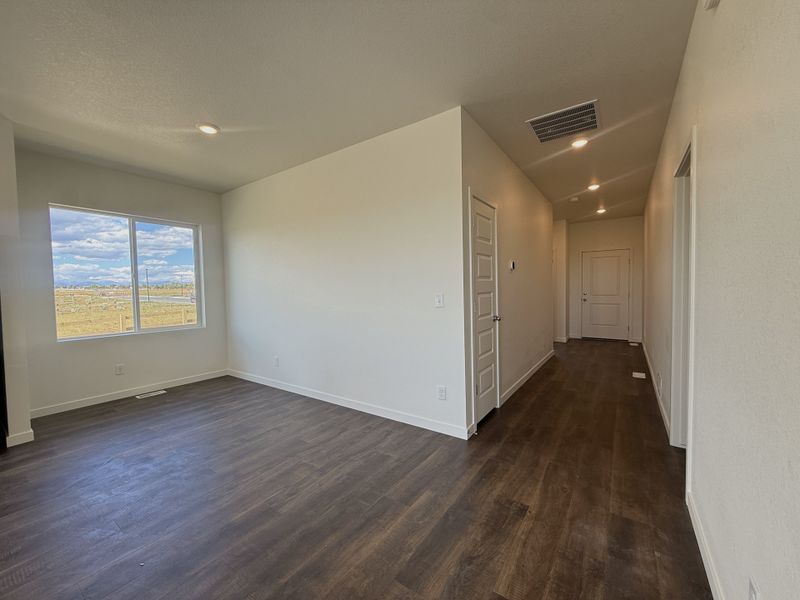 Spacious, unfurnished interior of a new home in Granary, Johnstown (Image 22).