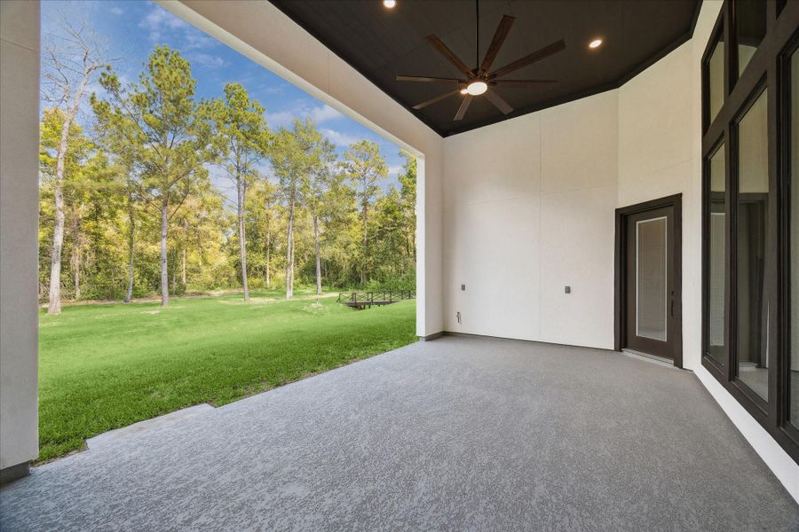 Exterior details and patio area of a home in , Montgomery (Image 2).