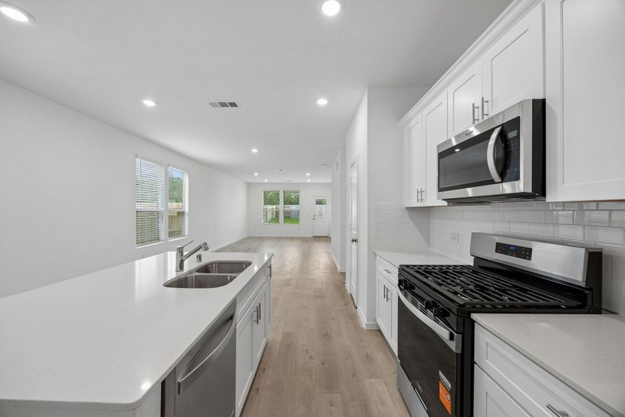 Furnished interior view inside a new home in Mavera, Conroe (Image 10).
