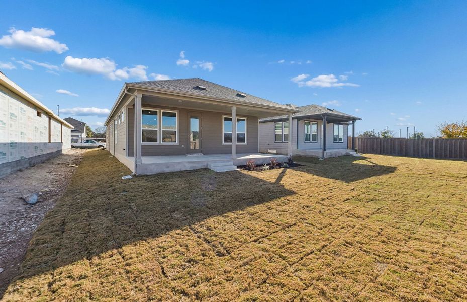 Exterior details and patio area of a home in Sun City Texas, Georgetown (Image 25).