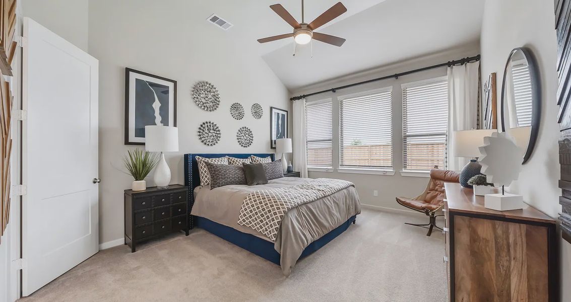 Representative furnished interior of a home built from the Hillcrest by Chesmar Homes in Jordan Ranch 55's, Fulshear (Image 5).