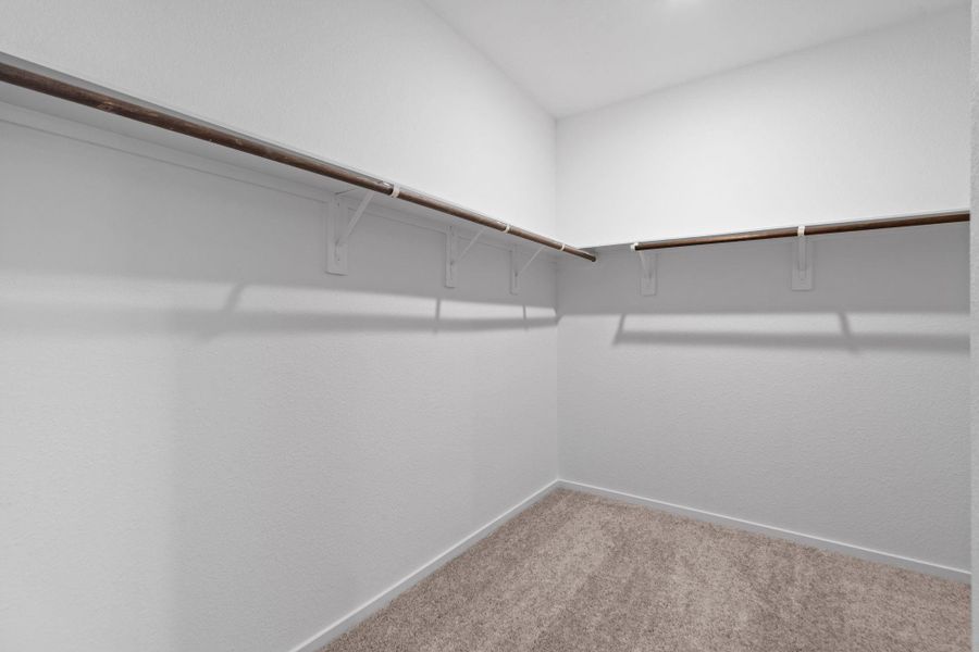 Spacious, unfurnished interior of a new home in Mavera, Conroe (Image 21).