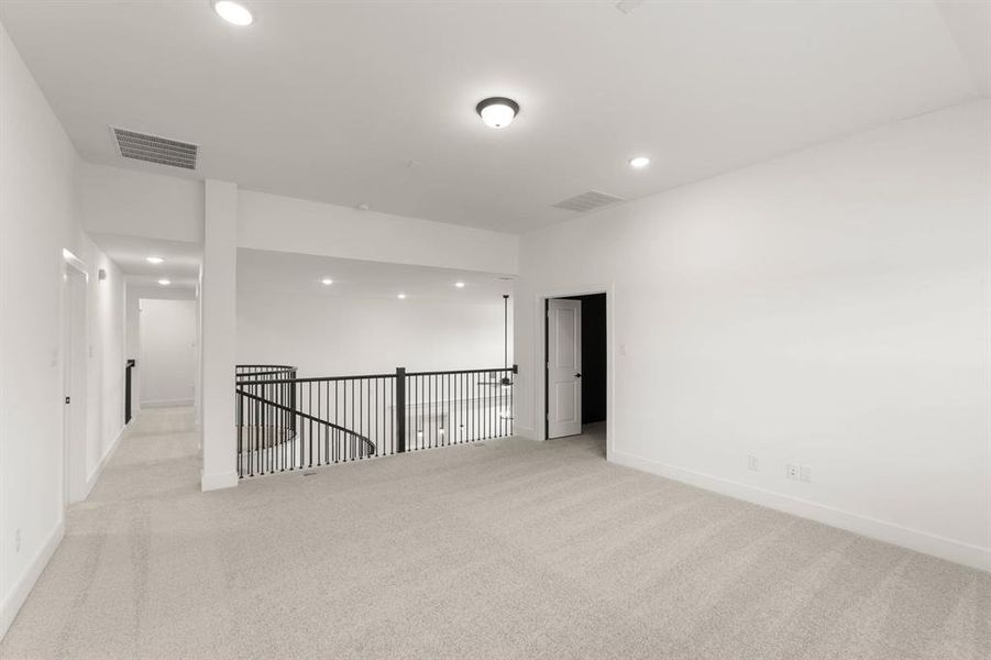 520 Elias-Game Room-2
