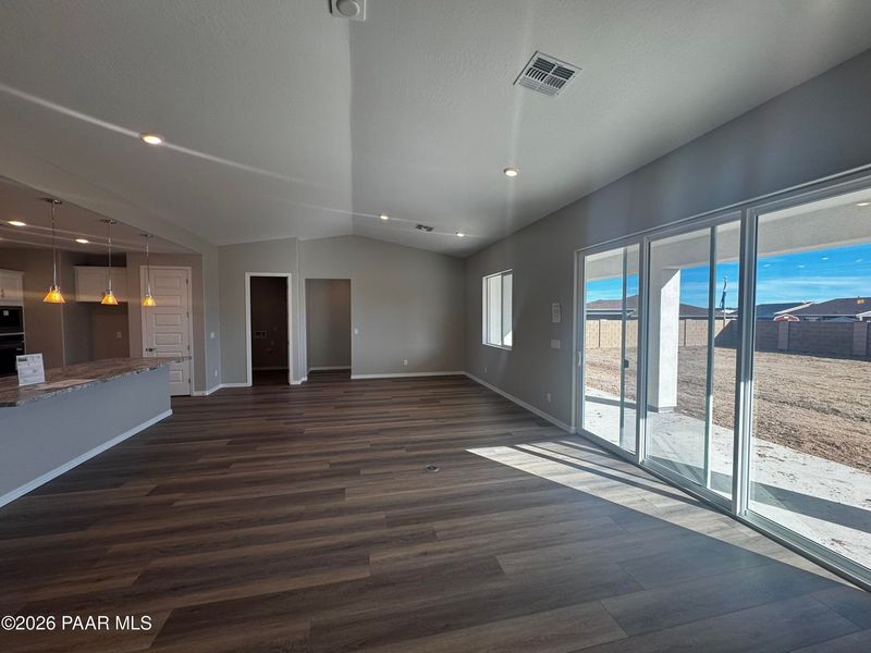 Spacious, unfurnished interior of a new home in Westwood, Prescott (Image 15).