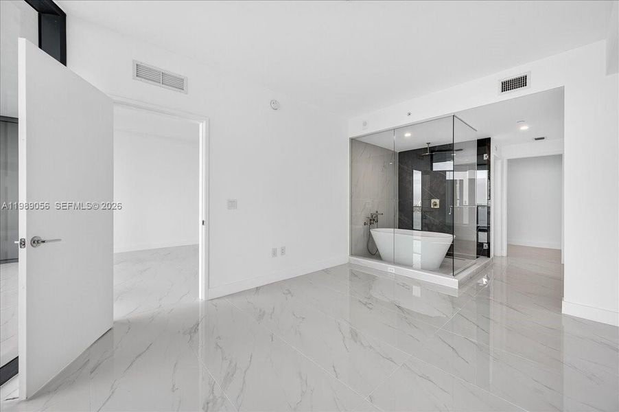 Image 65 of a home in .