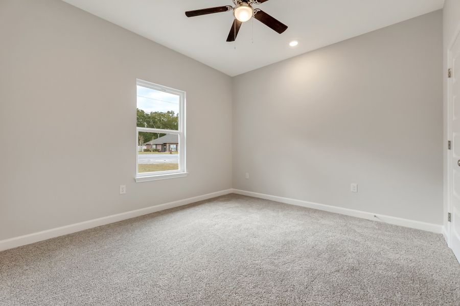 Spacious, unfurnished interior of a new home in , Crestview (Image 41).