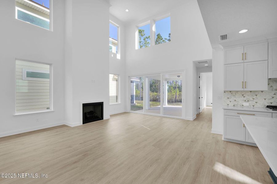 Spacious, unfurnished interior of a new home in , Ponte Vedra (Image 35).