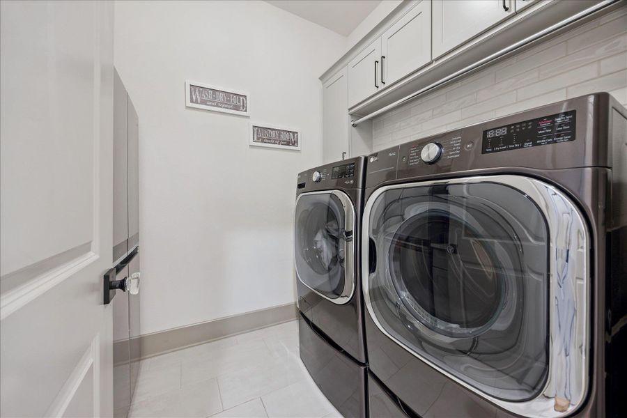 Image 32 of a home in Sweetwater - 60'.