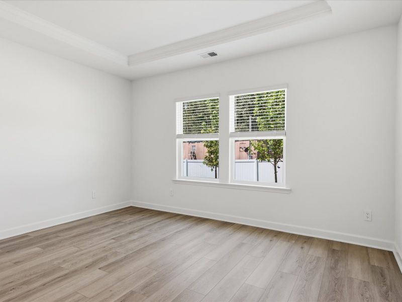 Spacious, unfurnished interior of a new home in Palmetto Place, Longs (Image 11).