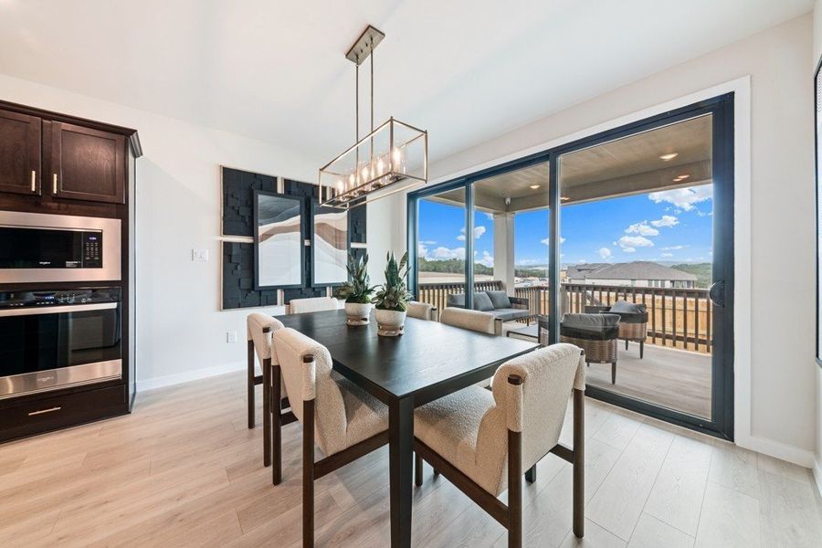 Furnished interior view inside a new home in Hickory Ridge Estates, Elmendorf (Image 8).