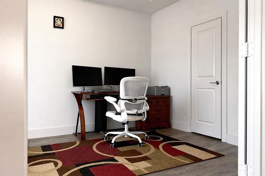 Furnished interior view inside a new home in , Frisco (Image 5).