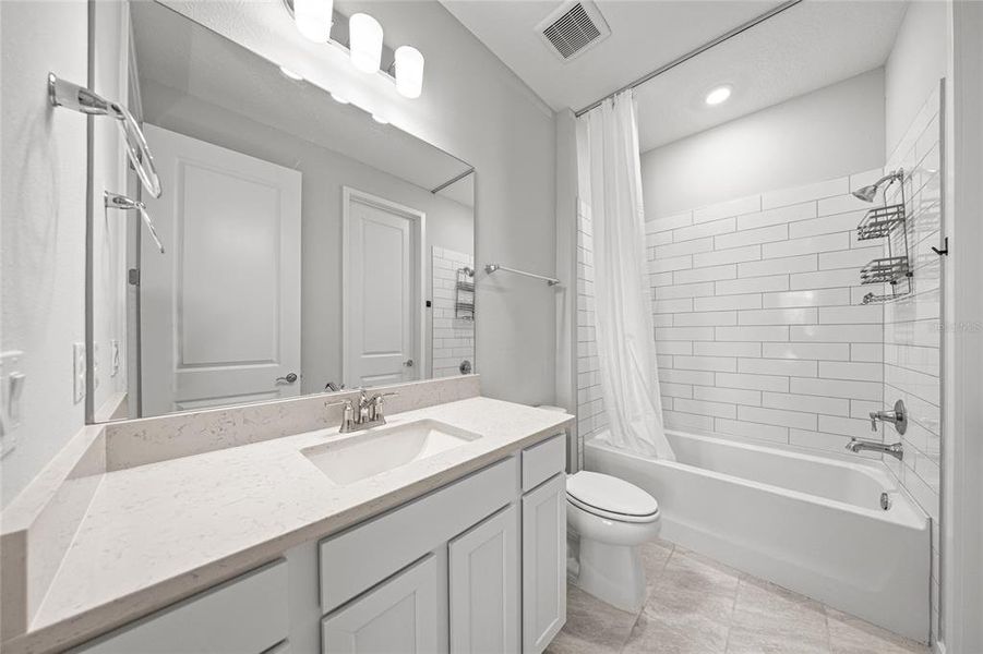 Furnished interior view inside a new home in , Ocala (Image 29).