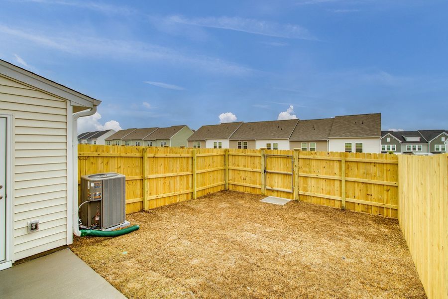 Exterior details and patio area of a home in Astoria, Columbia (Image 4).
