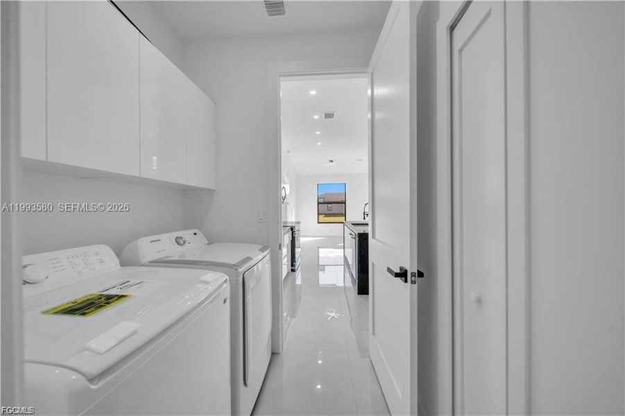 Furnished interior view inside a new home in , Lehigh Acres (Image 16).