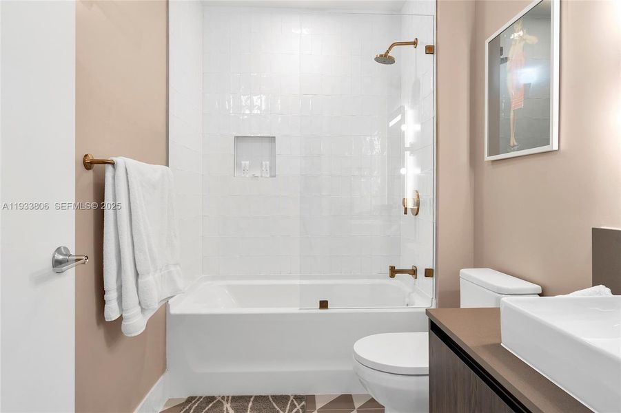 Furnished interior view inside a new home in , Miami (Image 37).