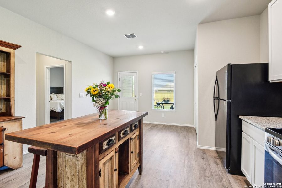 Furnished interior view inside a new home in Lonesome Dove, San Antonio (Image 29). Furnished interior view inside a new home in Lonesome Dove, San Antonio (Image 29).
