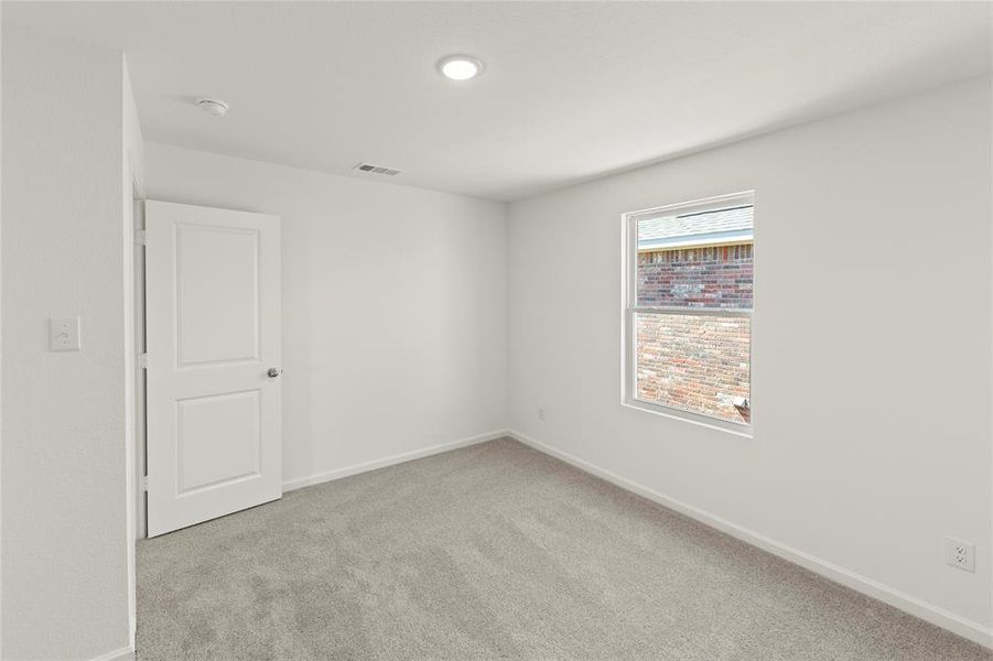Spacious, unfurnished interior of a new home in Creekview Fossil Ridge, Pilot Point (Image 16). Spacious, unfurnished interior of a new home in Creekview Fossil Ridge, Pilot Point (Image 16).