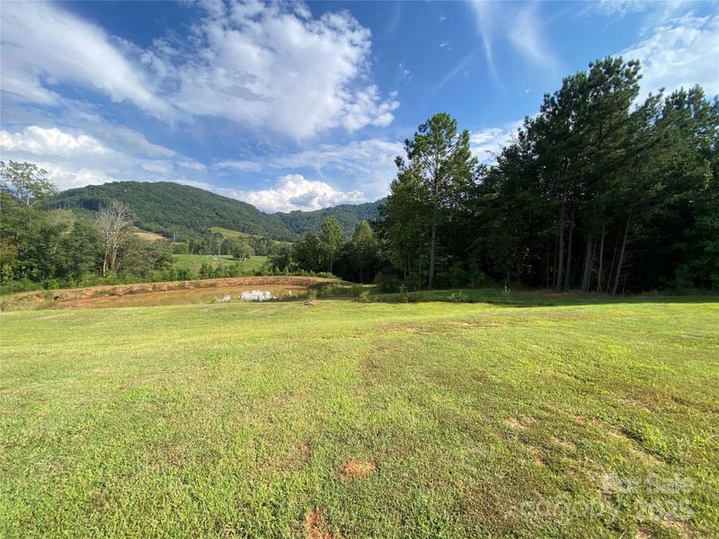 Image 27 of a home in .