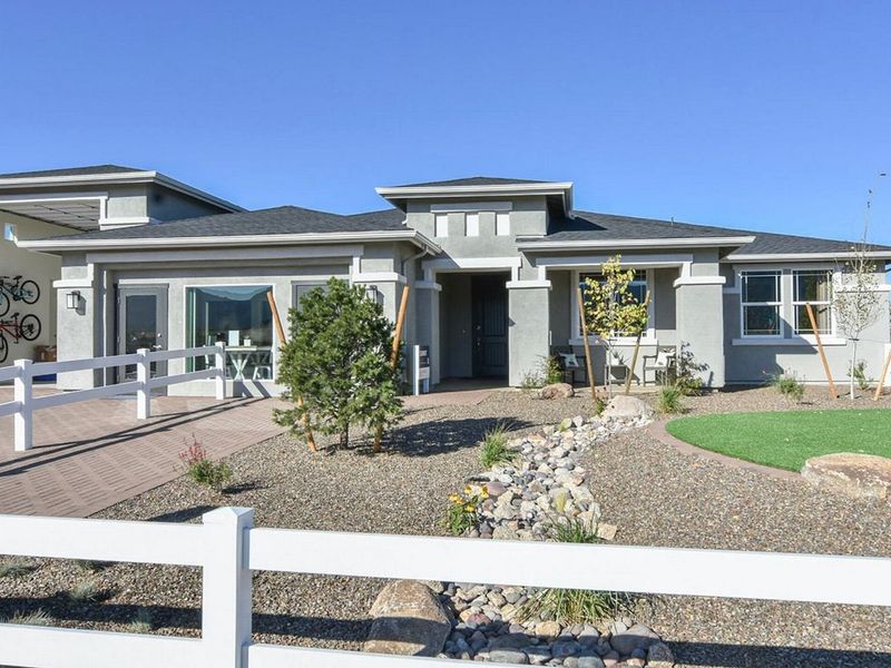 Representative exterior details of a home built from the The Summit by Davidson Homes LLC in Morningstar, Prescott Valley (Image 29).
