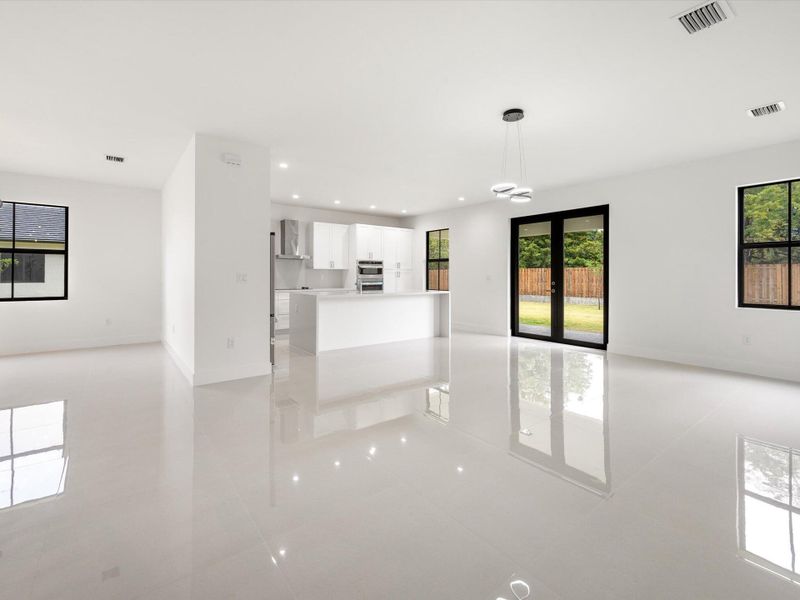 Image 45 of a home in .