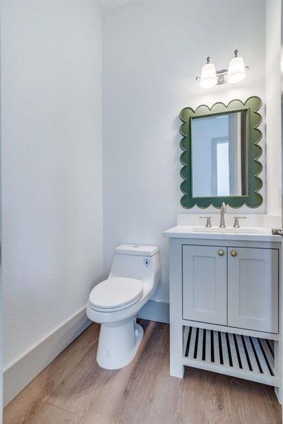 Furnished interior view inside a new home in , Joshua (Image 30).