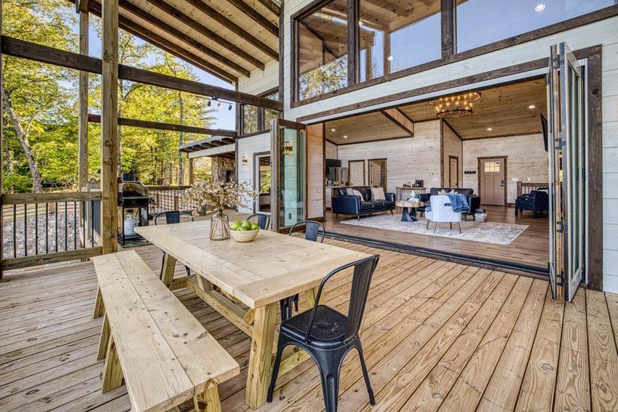 Image 50 of a home in .