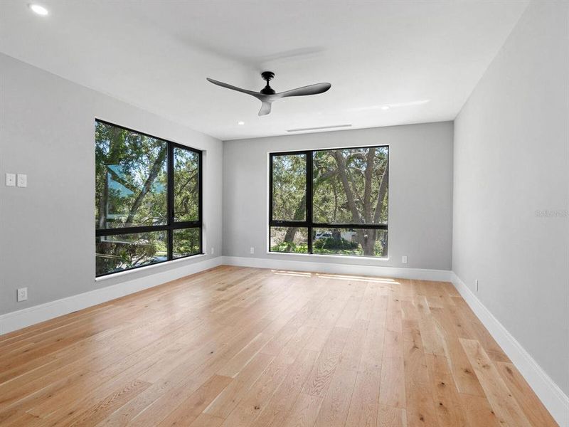 Spacious, unfurnished interior of a new home in , Sarasota (Image 18). Spacious, unfurnished interior of a new home in , Sarasota (Image 18).